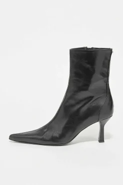 Stövlar|Our Legacy Slim Boot True Dyed Black Läder