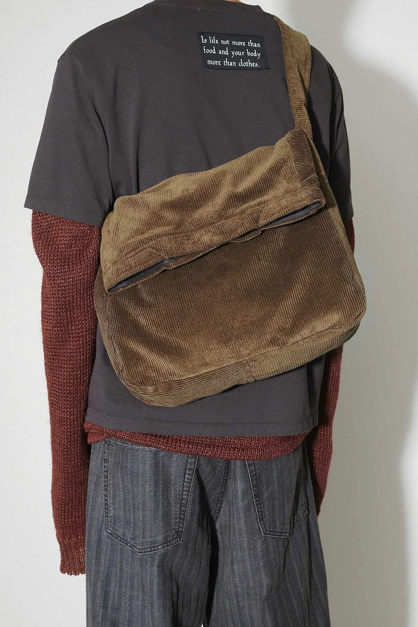 Pasar|Our Legacy Sling Bag Brun Enzymsnore